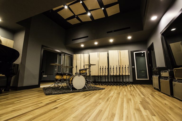 Do I Need Recording Studio Windows? Soundproof Studios